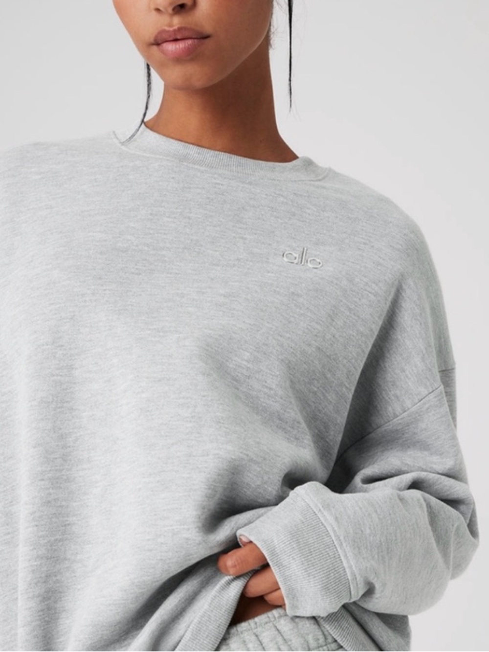 ALO Yoga Light Gray Crewneck Sweatshirt
